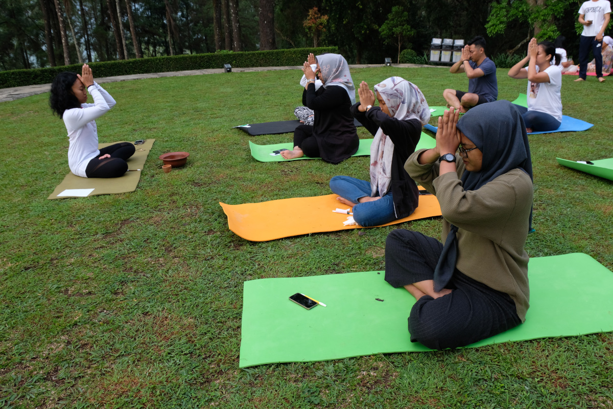Yoga menjadi aktivitas yang populer di Bukit Dagi