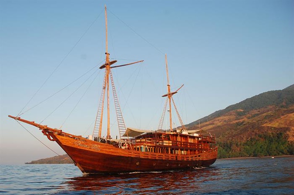 Damai II Liveaboard
