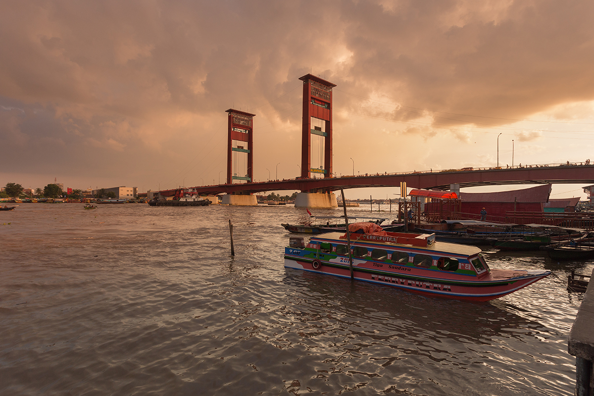 jembatan-ampera