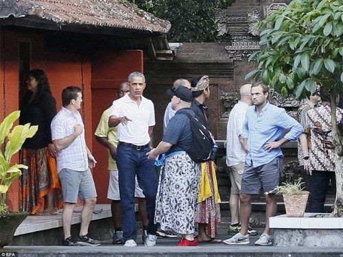 발리의 신성한 정화의 샘, 띠르따 음뿔(TIRTA EMPUL)의 온천