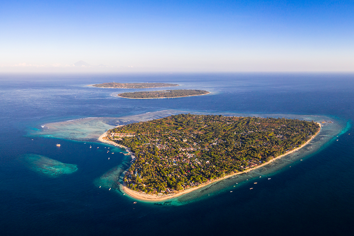 explore Lombok