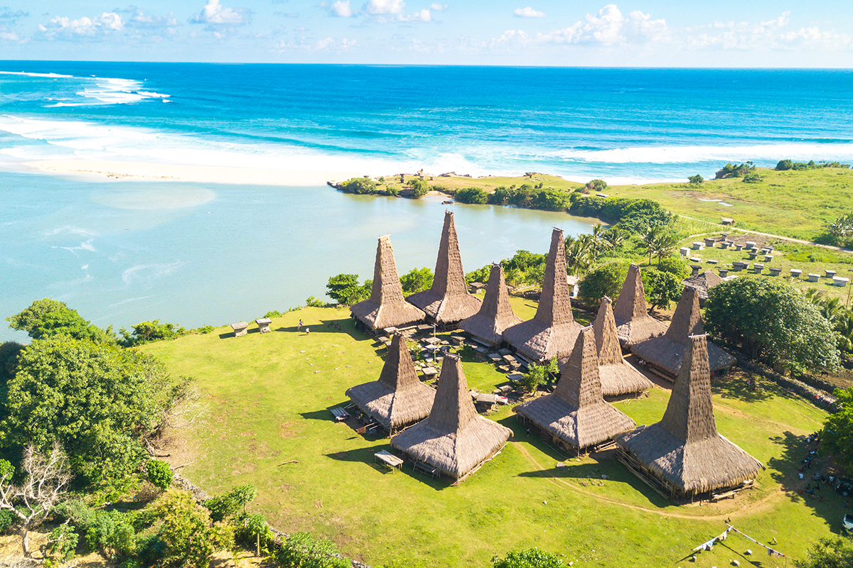 10 Tropical Paradises in Sumba for Your Magical Summer