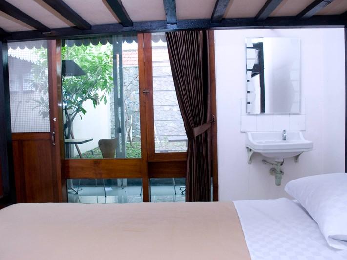 Homestays in Exciting East Java: Bromo&ndash;Ijen, Malang, Banyuwangi