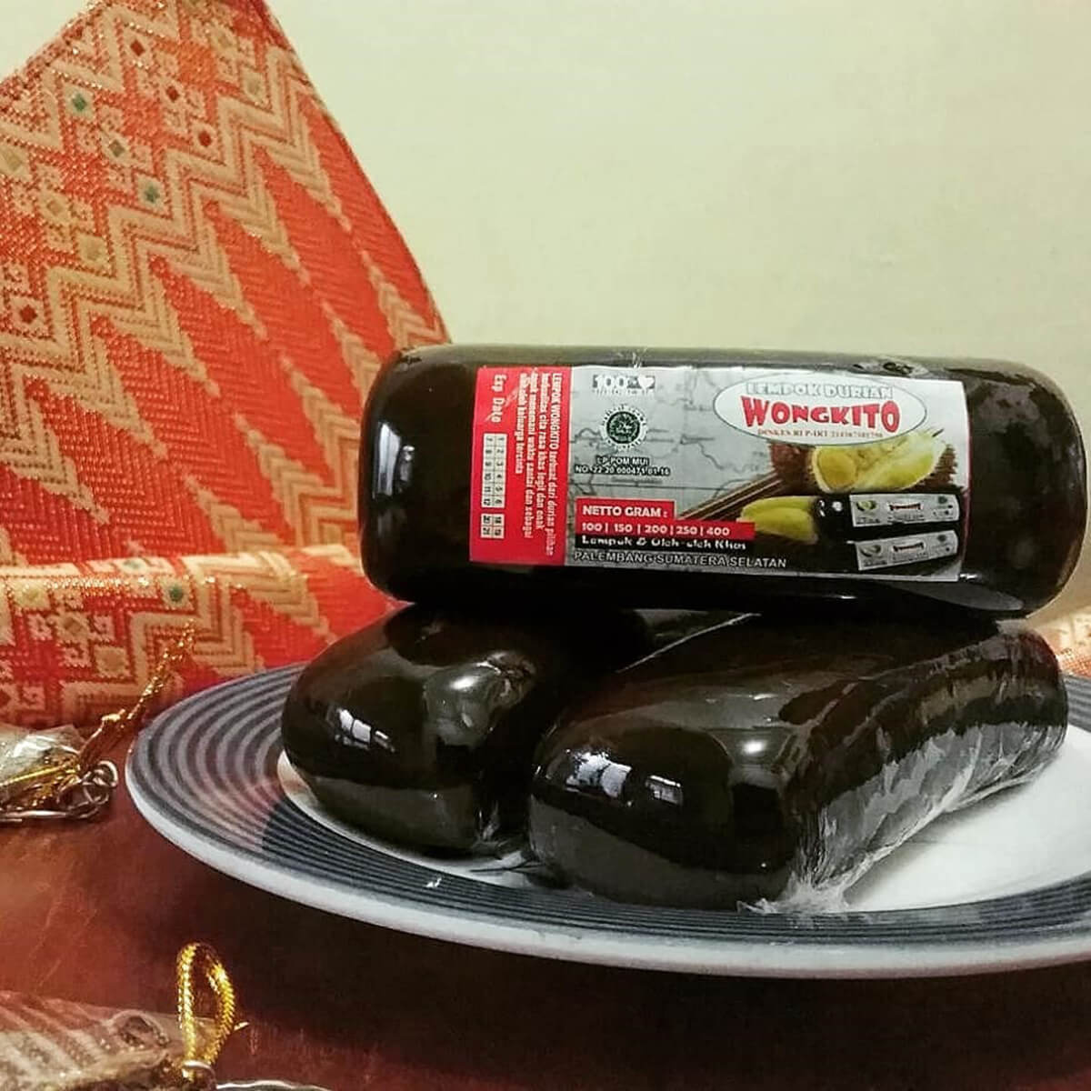把巨港的这10种纪念品和食物带回家