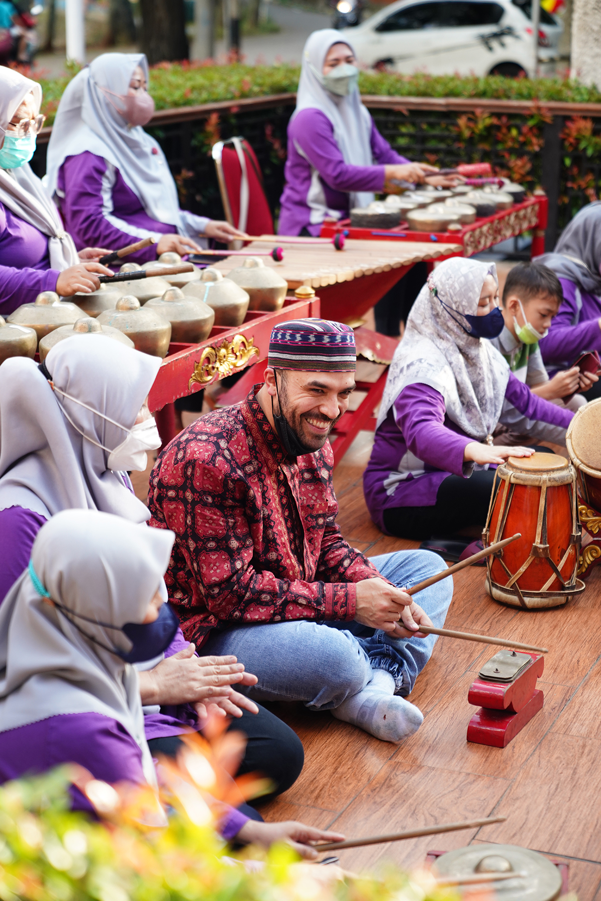 play-gamelan